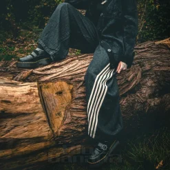 Heartless Echo Trousers (Black)